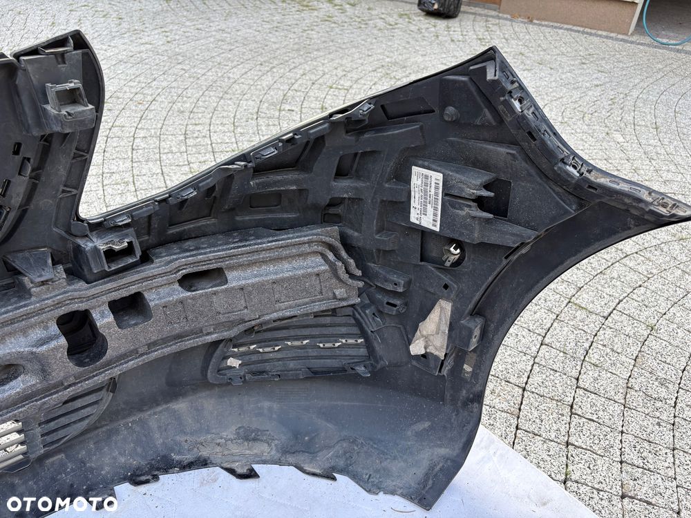 Kompletny oryginalny zderzak w447 v klasa przedlift Mercedes - 6
