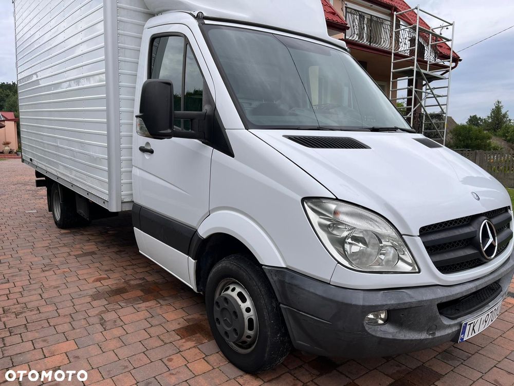 Mercedes-Benz Sprinter - 4
