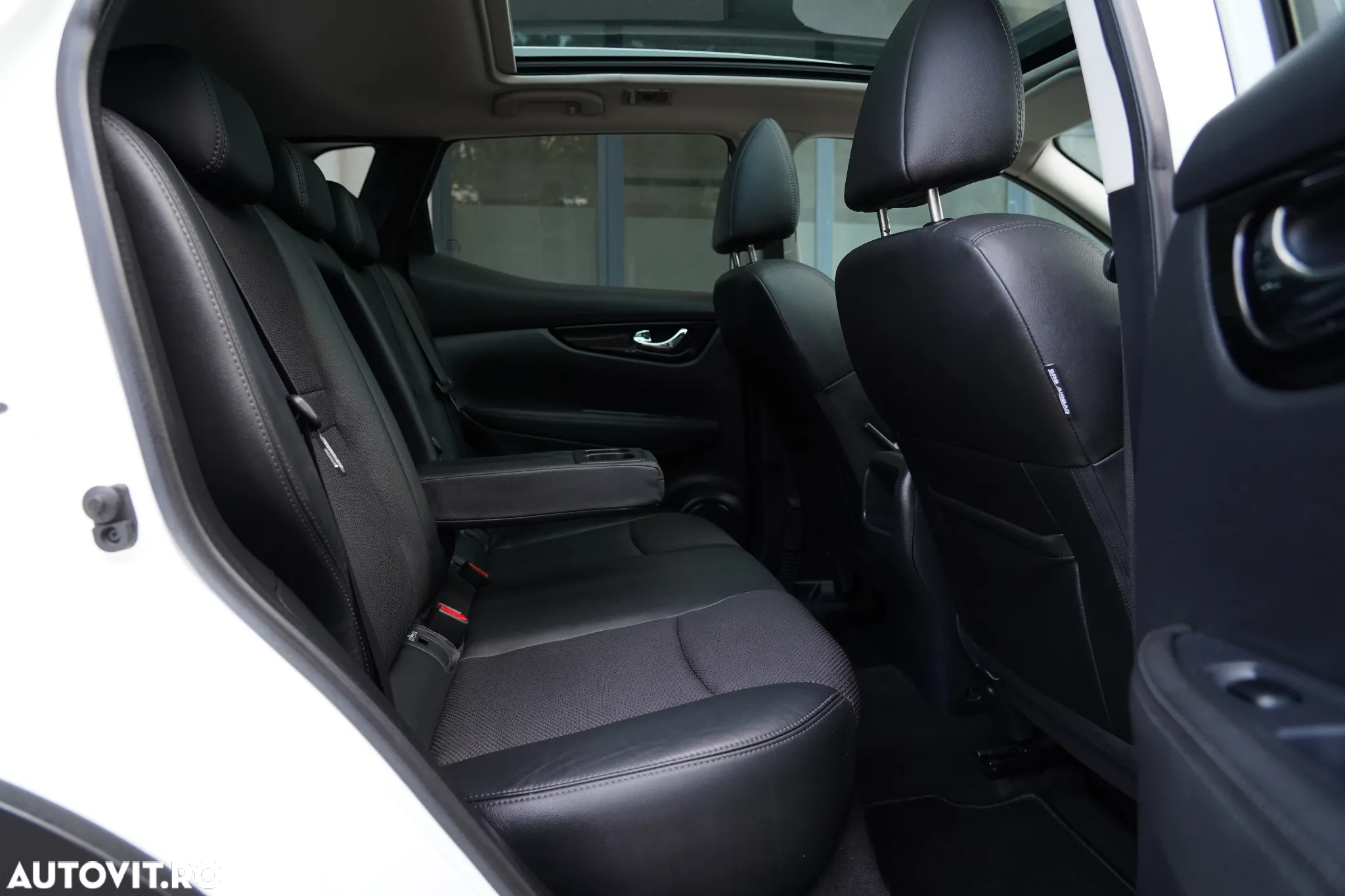 Nissan Qashqai 1.5 DCI DCT TEKNA+ - 8