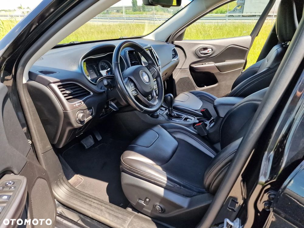 Jeep Cherokee 3.2 V6 Active Drive I Limited - 29