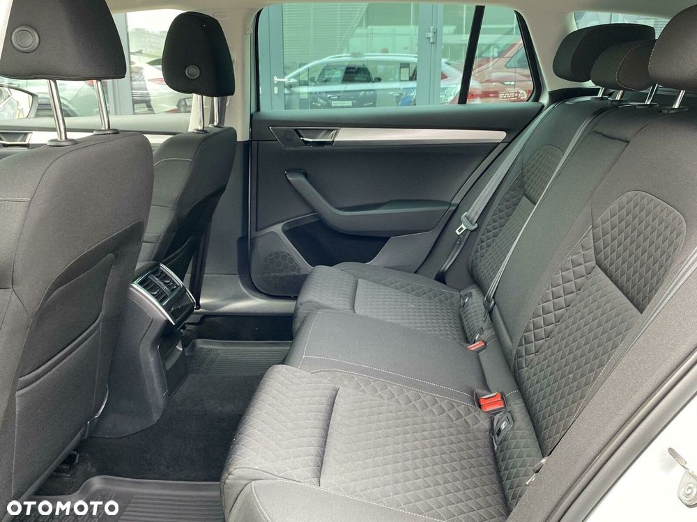 Skoda Superb 1.5 TSI Ambition DSG - 14