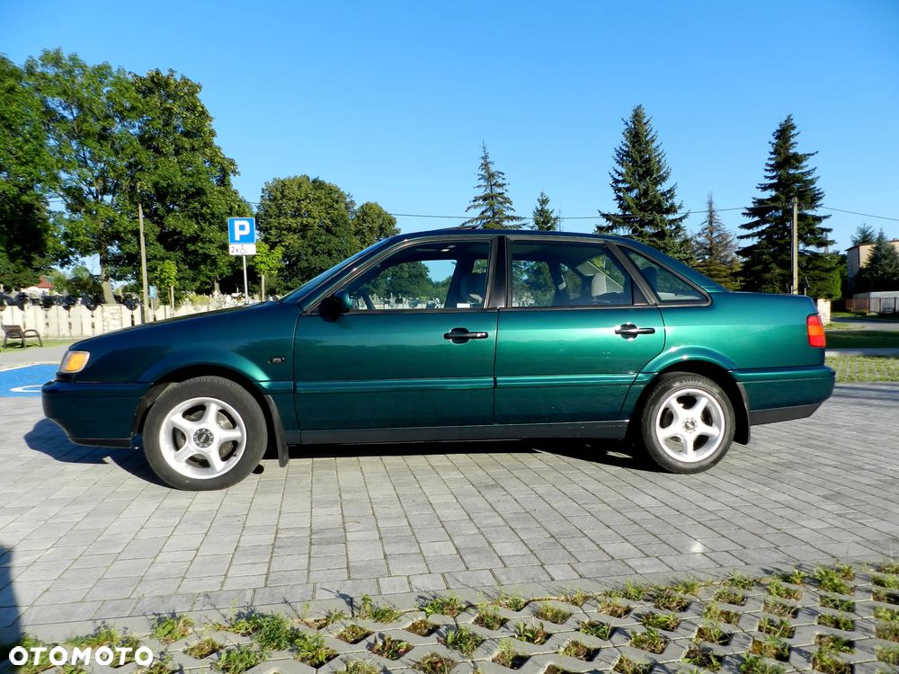 Volkswagen Passat - 6