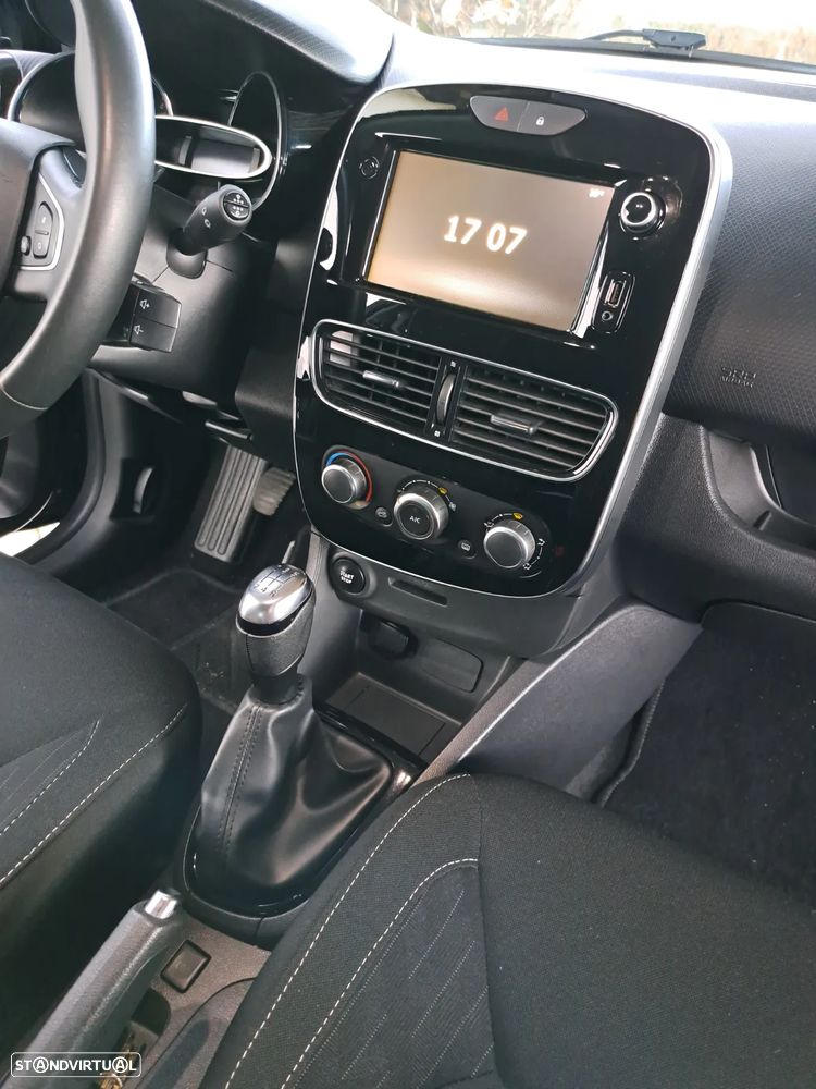 Renault Clio 1.5 dCi Limited EDition - 10