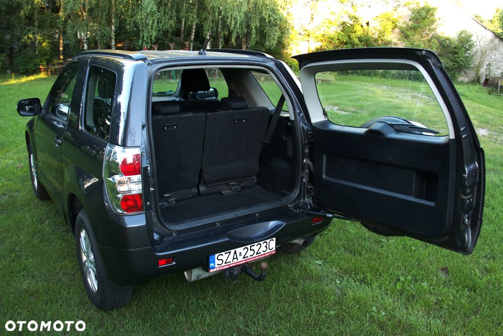 Suzuki Grand Vitara 2.4 Premium - 16