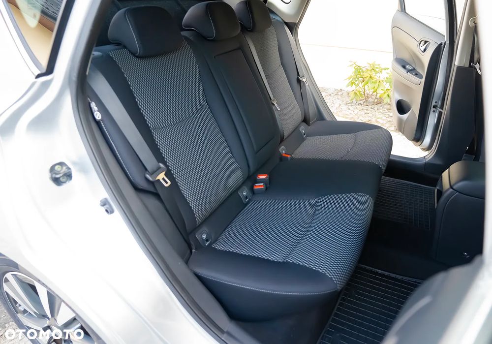 Nissan Pulsar 1.2 DIG-T Visia - 27