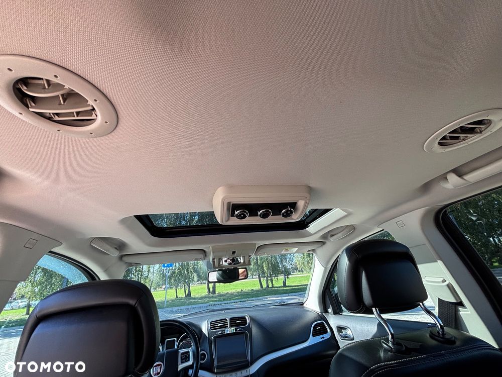 Fiat Freemont 2.0 Multijet Lounge AWD - 13