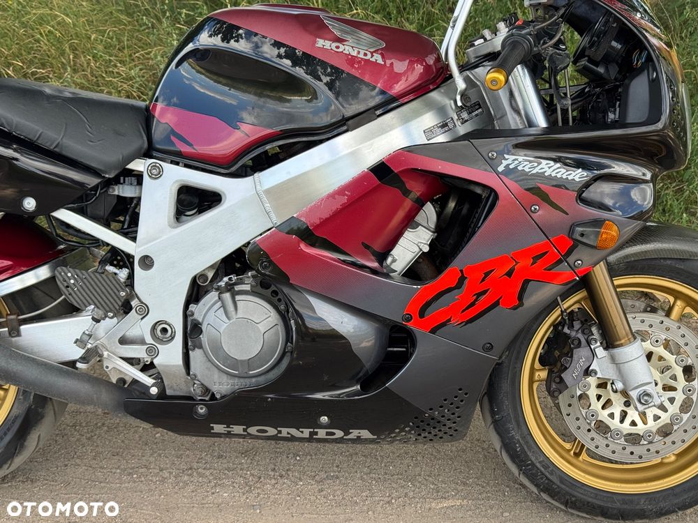 Honda CBR - 6