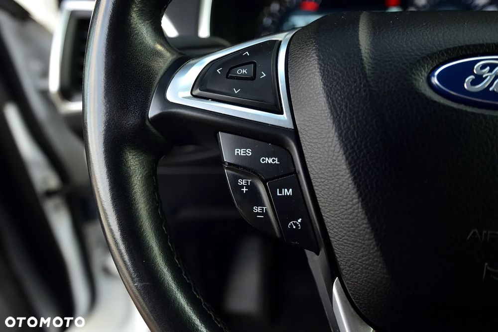 Ford S-Max 2.0 EcoBlue Titanium - 29