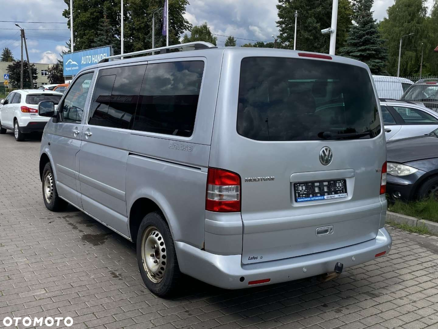 Volkswagen Multivan - 6