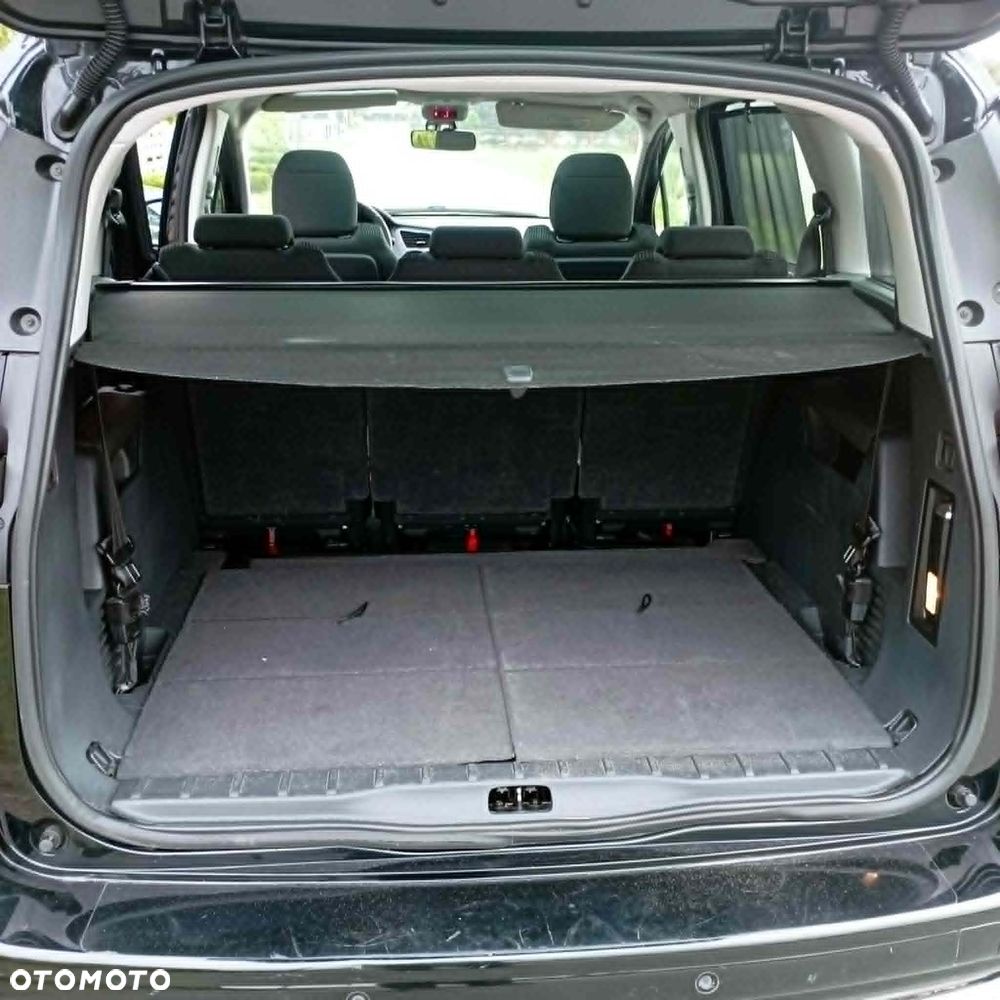 Peugeot 5008 1.6 THP Family 7os - 20