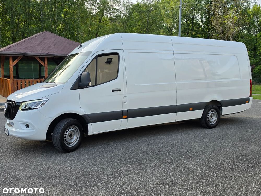 Mercedes-Benz Sprinter - 8
