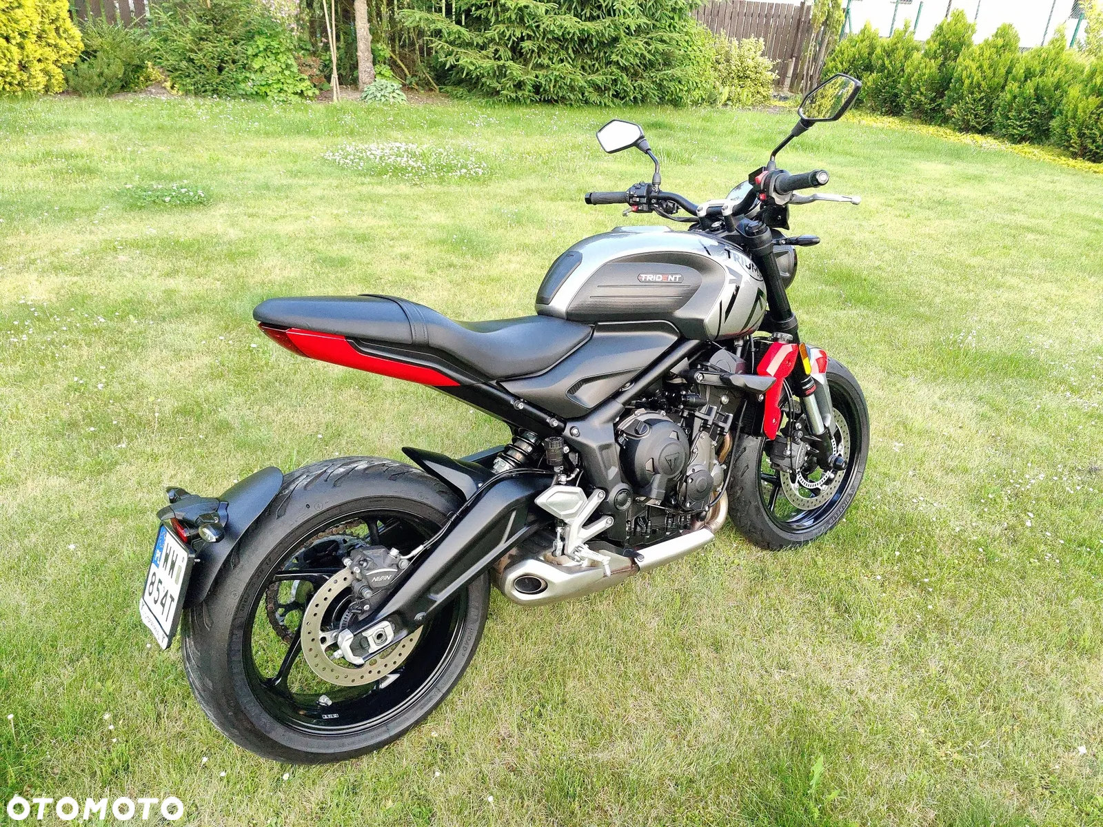Triumph Trident - 7