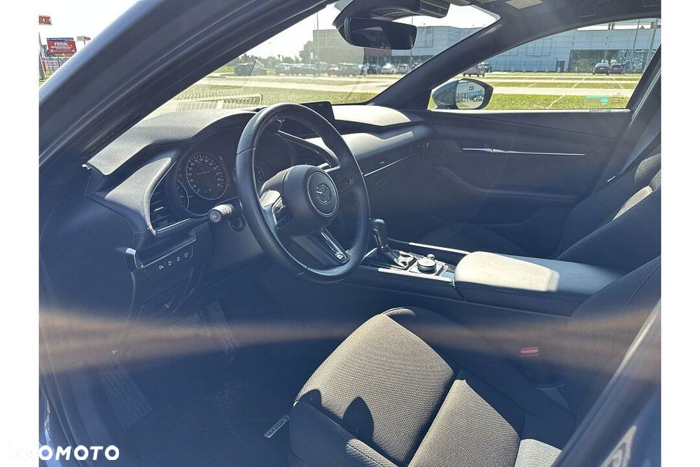 Mazda 3 - 11