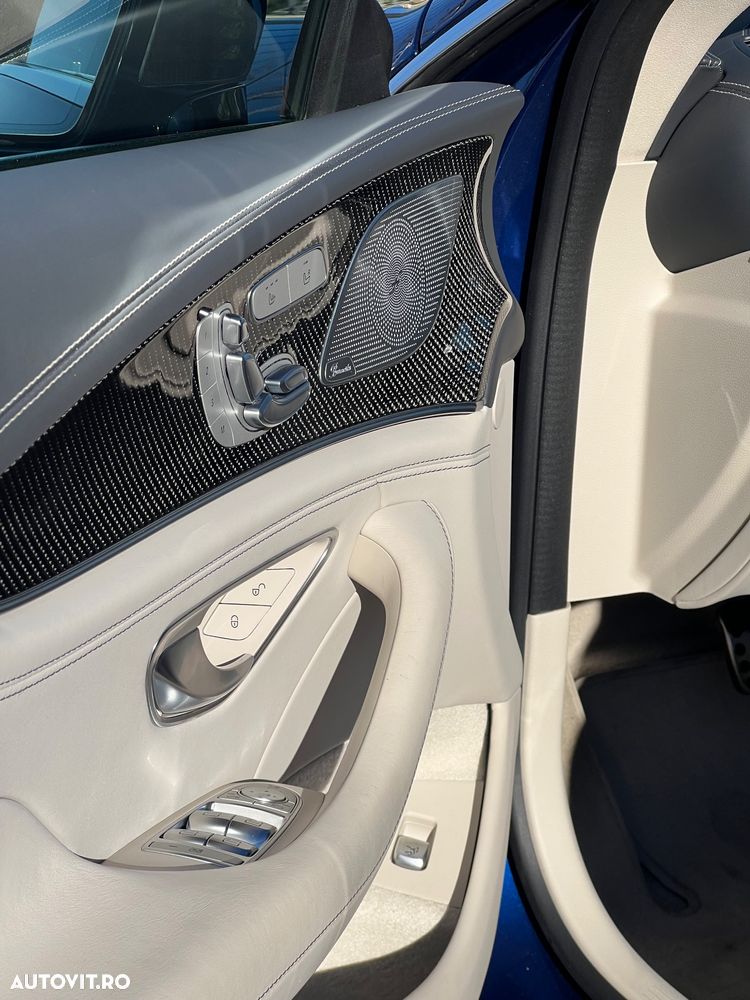 Mercedes-Benz AMG GT 4-door Coupe 63 S 4Matic Speedshift MCT 9G - 11