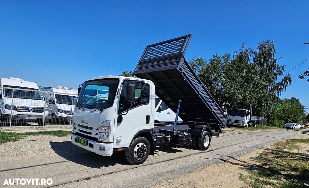 Isuzu Basculabila - 1