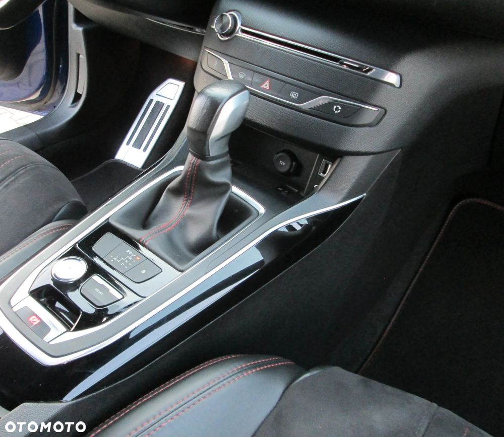 Peugeot 308 BlueHDi 180 EAT6 GT - 17