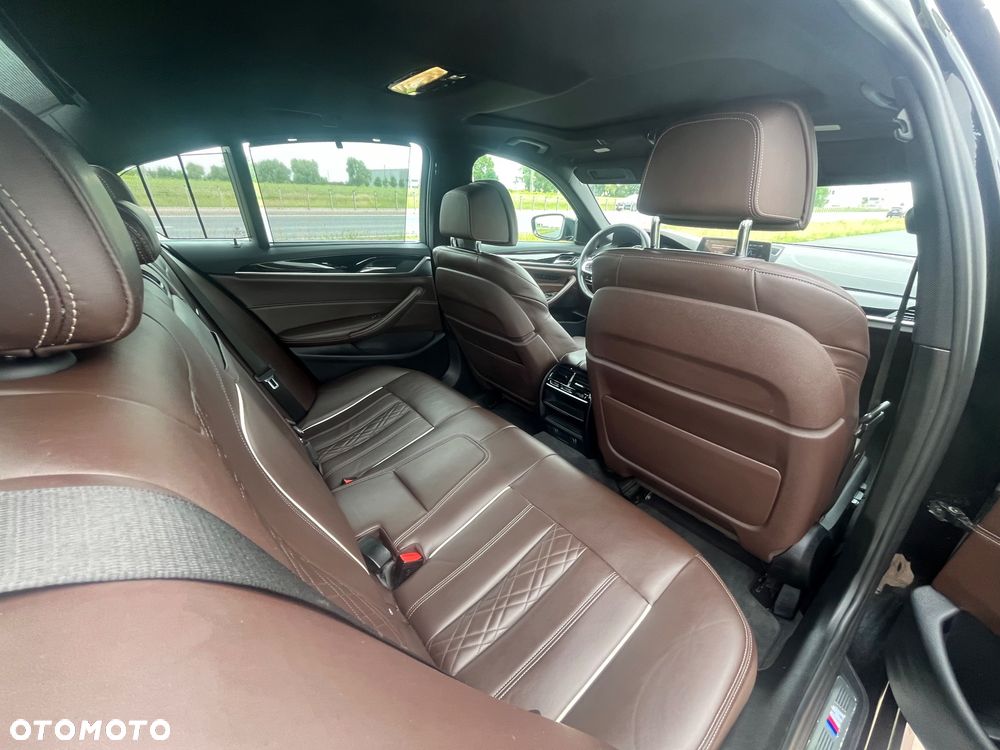 BMW Seria 5 540d xDrive M Sport sport - 18