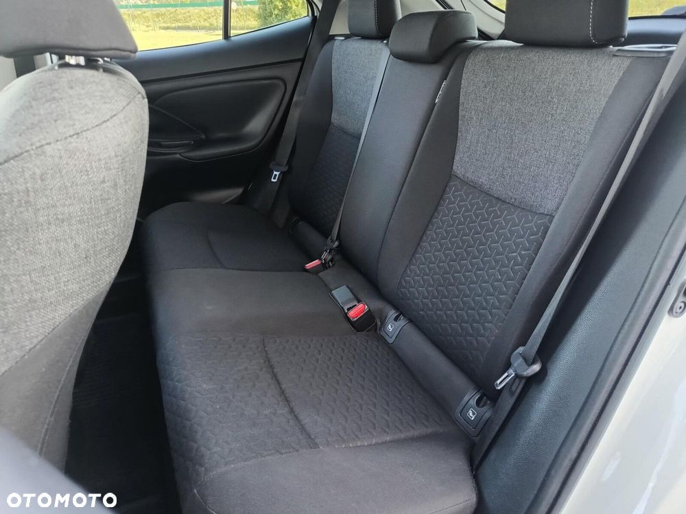 Toyota Yaris Cross Hybrid 1.5 Comfort - 16