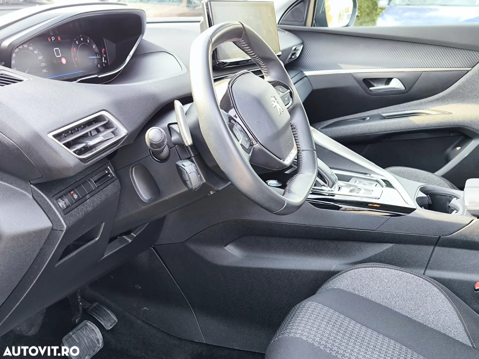 Peugeot 5008 1.2 Puretech Allure Aut. - 18