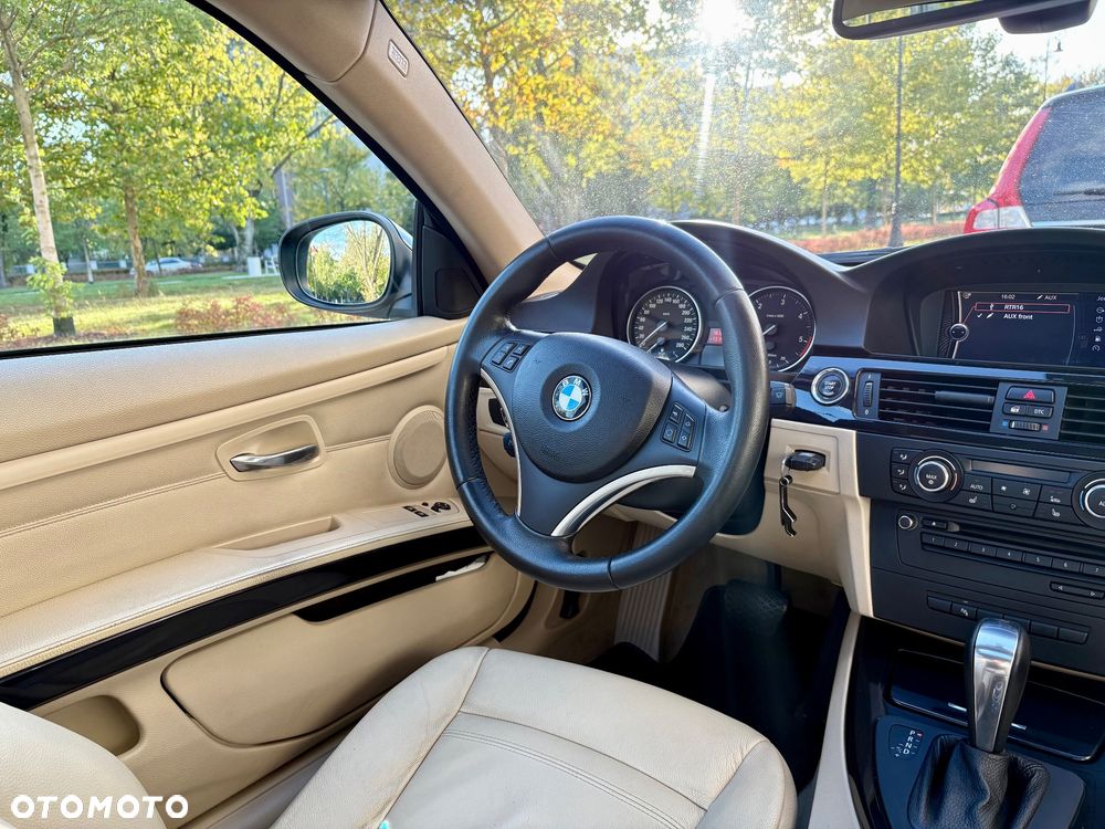 BMW Seria 3 - 24