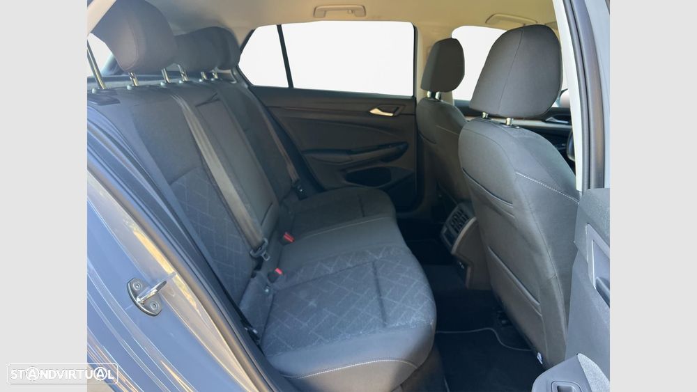 VW Golf 1.0 TSI Life - 14