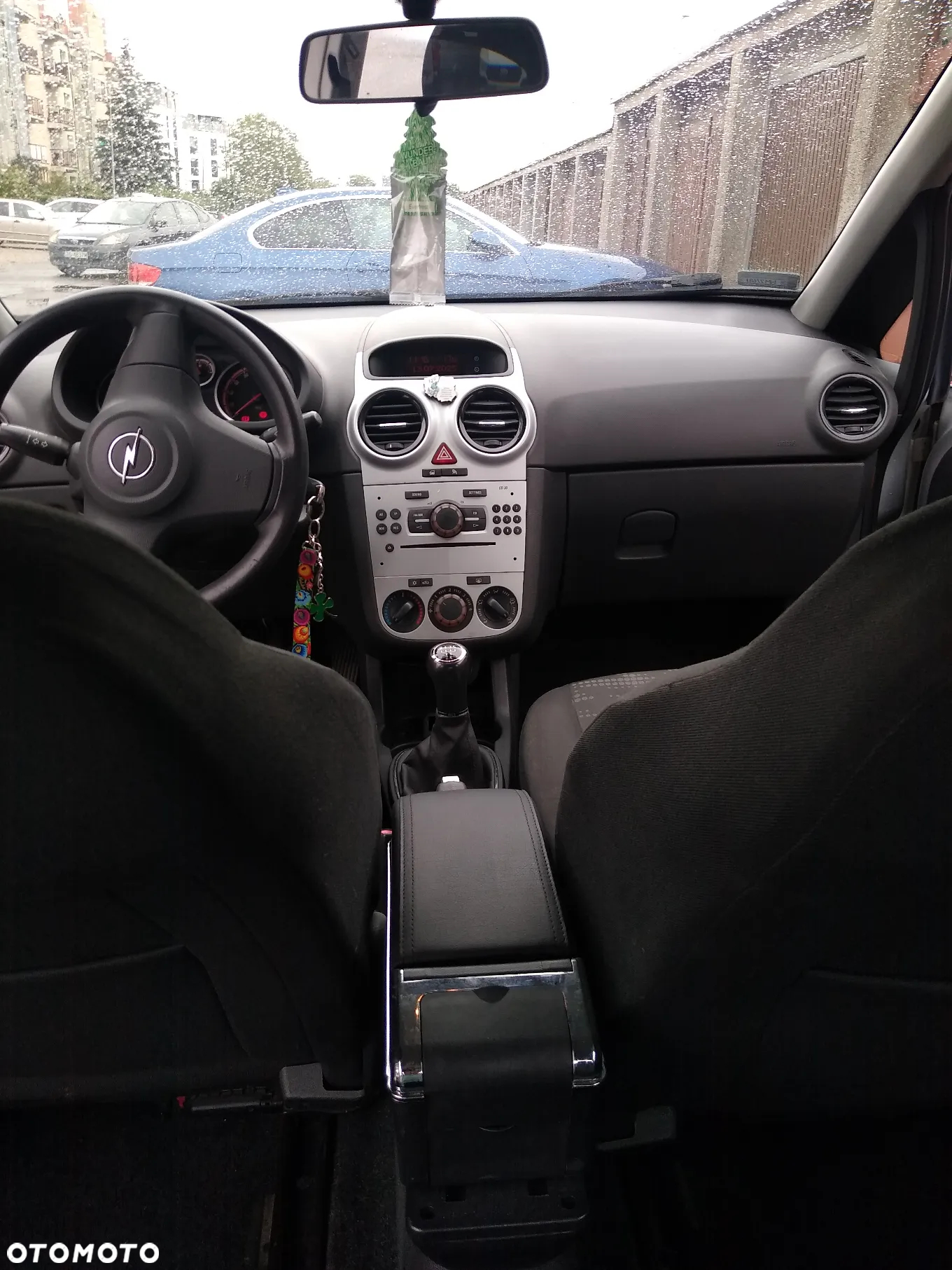 Opel Corsa 1.2 16V Essentia - 8