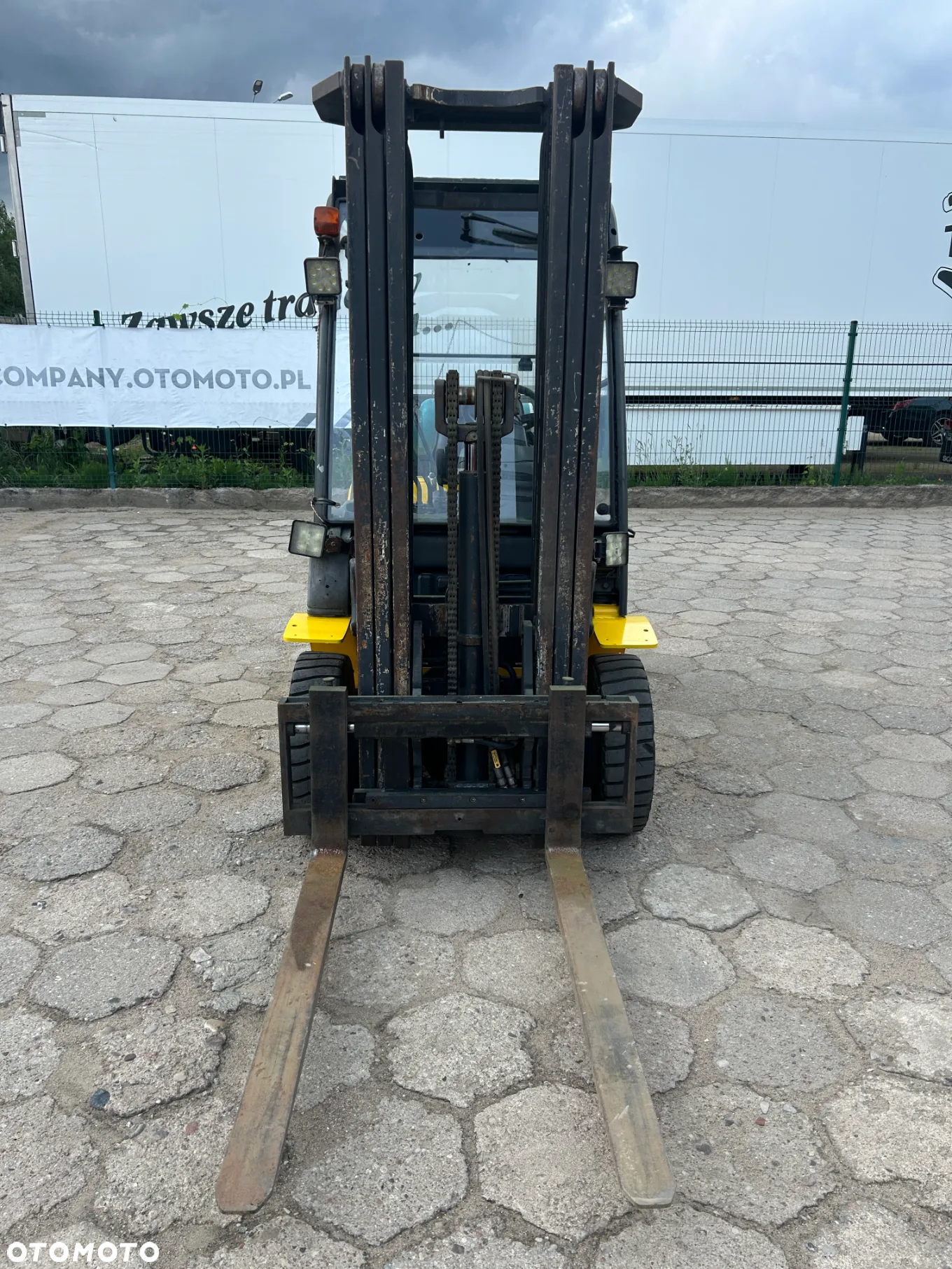 Komatsu FG25HT-16R / WÓZEK WIDŁOWY / 6831 MOTOGODZIN / 2005 ROK !! - 2
