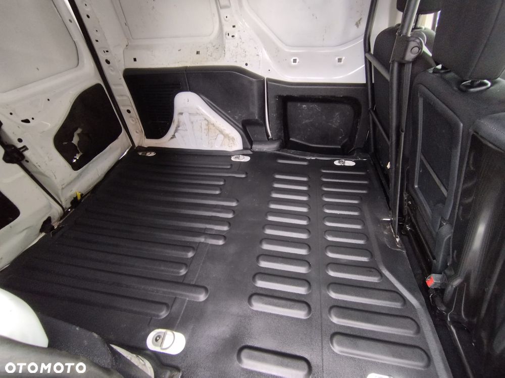 Citroën BERLINGO - 10