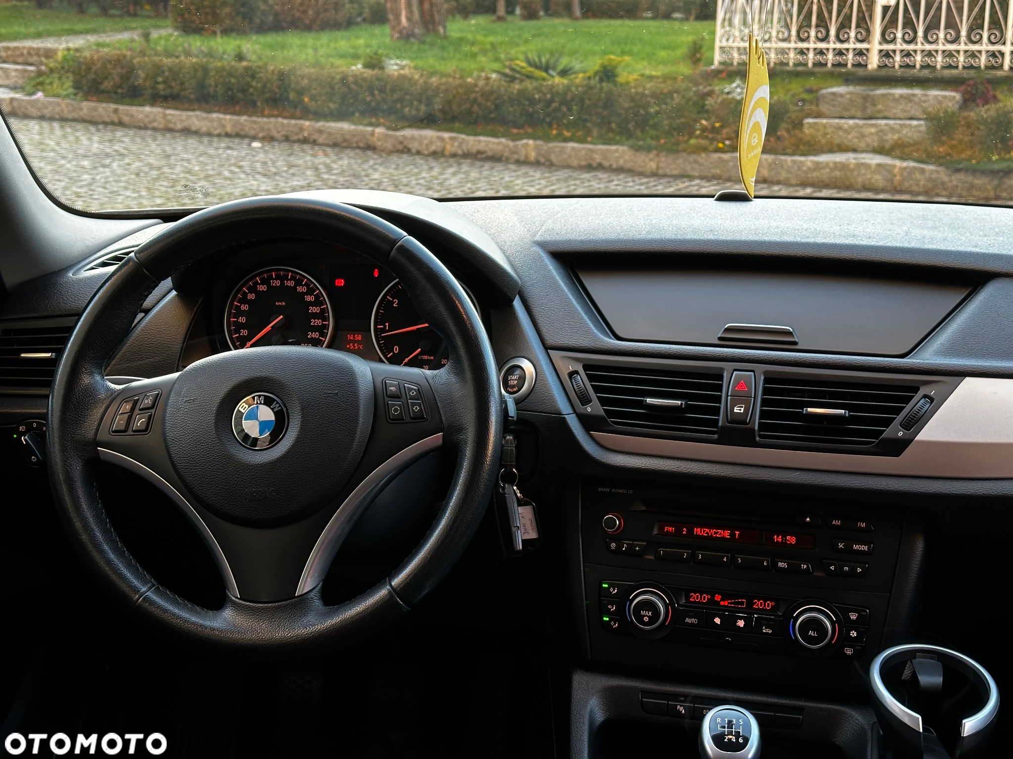 BMW X1 sDrive18i - 10