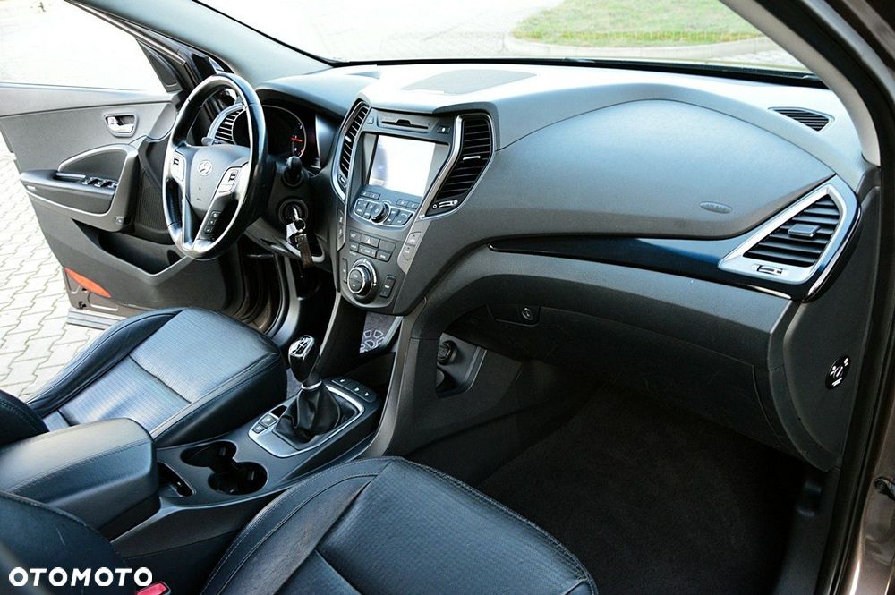 Hyundai Santa Fe 2.0 CRDi 2WD Premium - 27