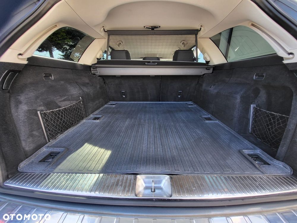 Mercedes-Benz Klasa E - 14