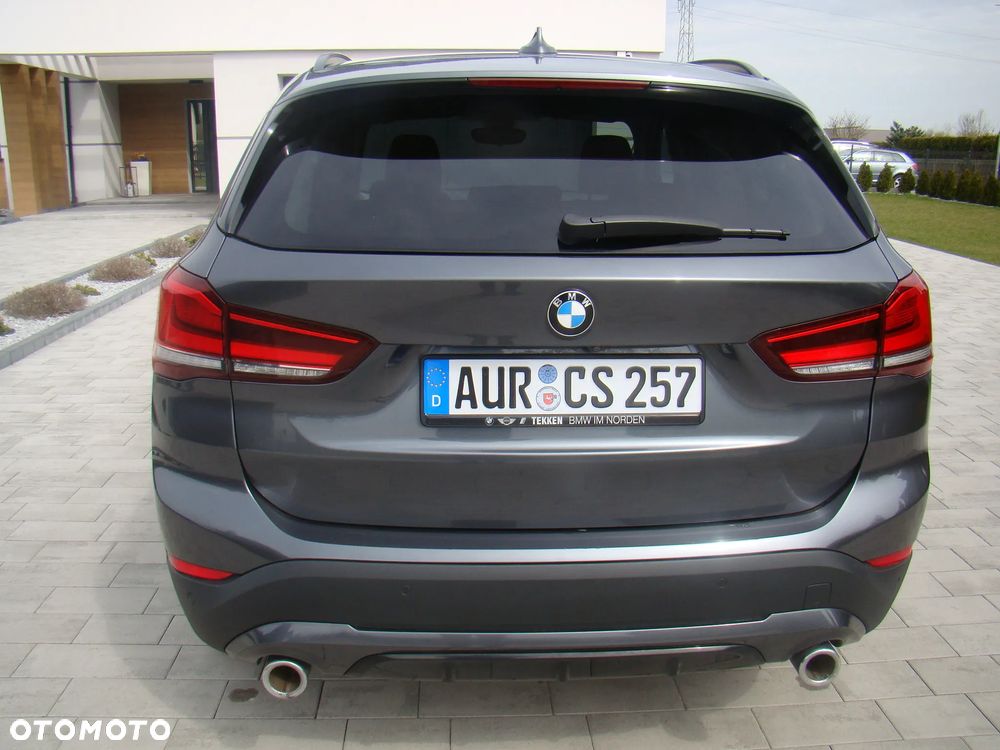 BMW X1 xDrive20d Sport - 10