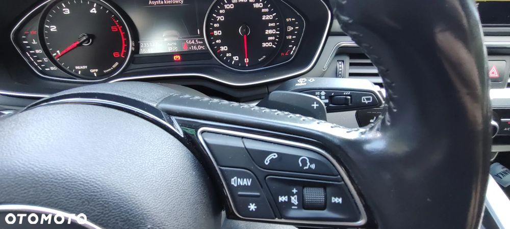 Audi A4 Avant 2.0 TDI Quattro Design S tronic - 10