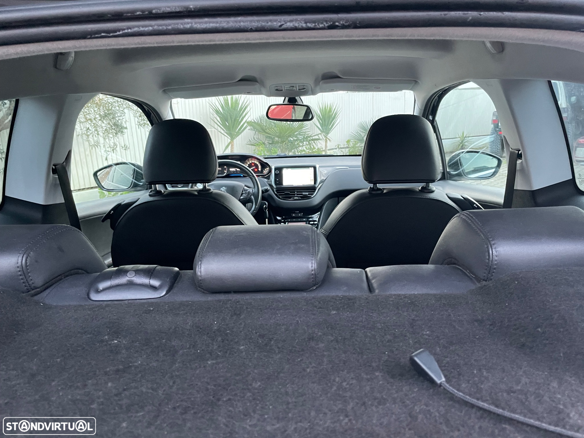 Peugeot 208 e-HDi 92 Stop&Start Active - 17