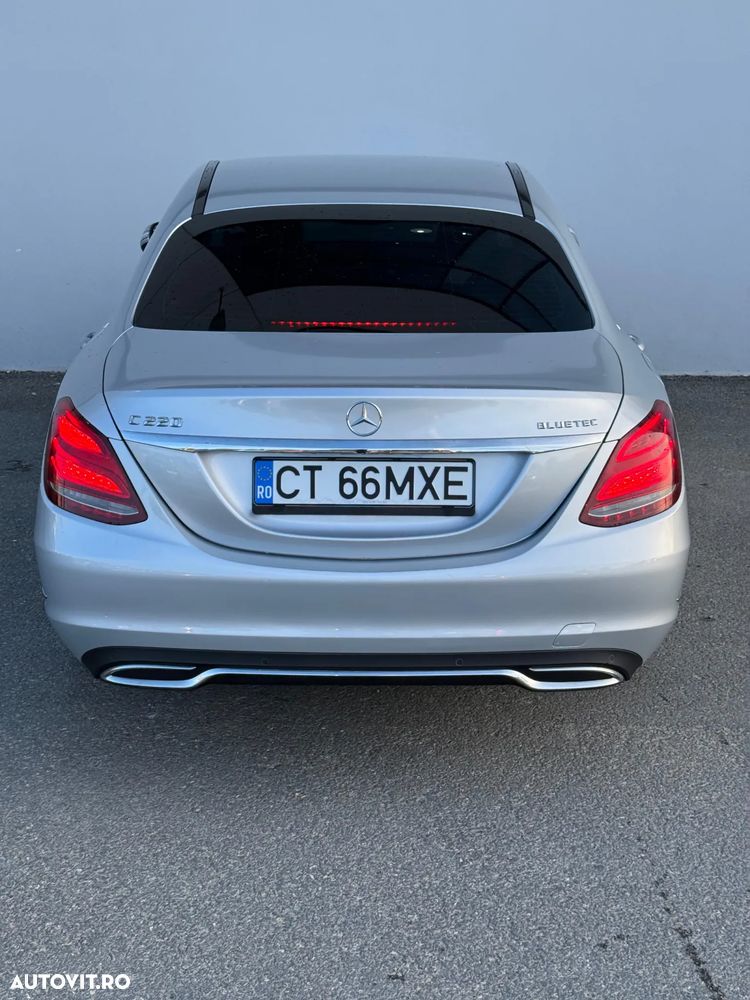 Mercedes-Benz C - 7