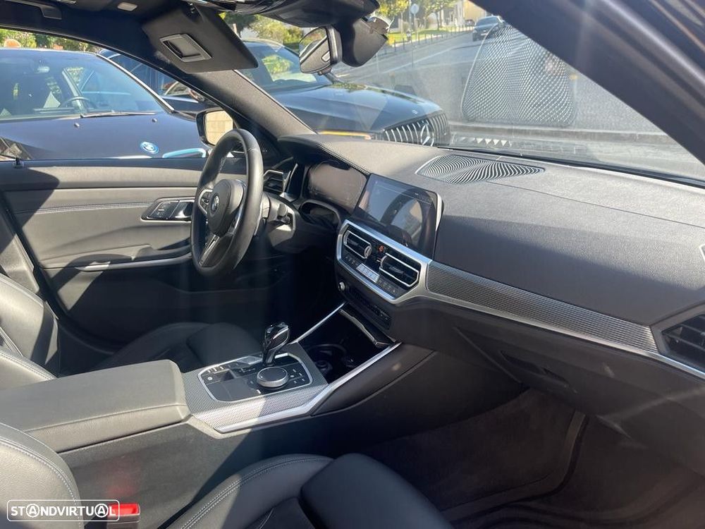 BMW 330 e Pack M Auto - 28