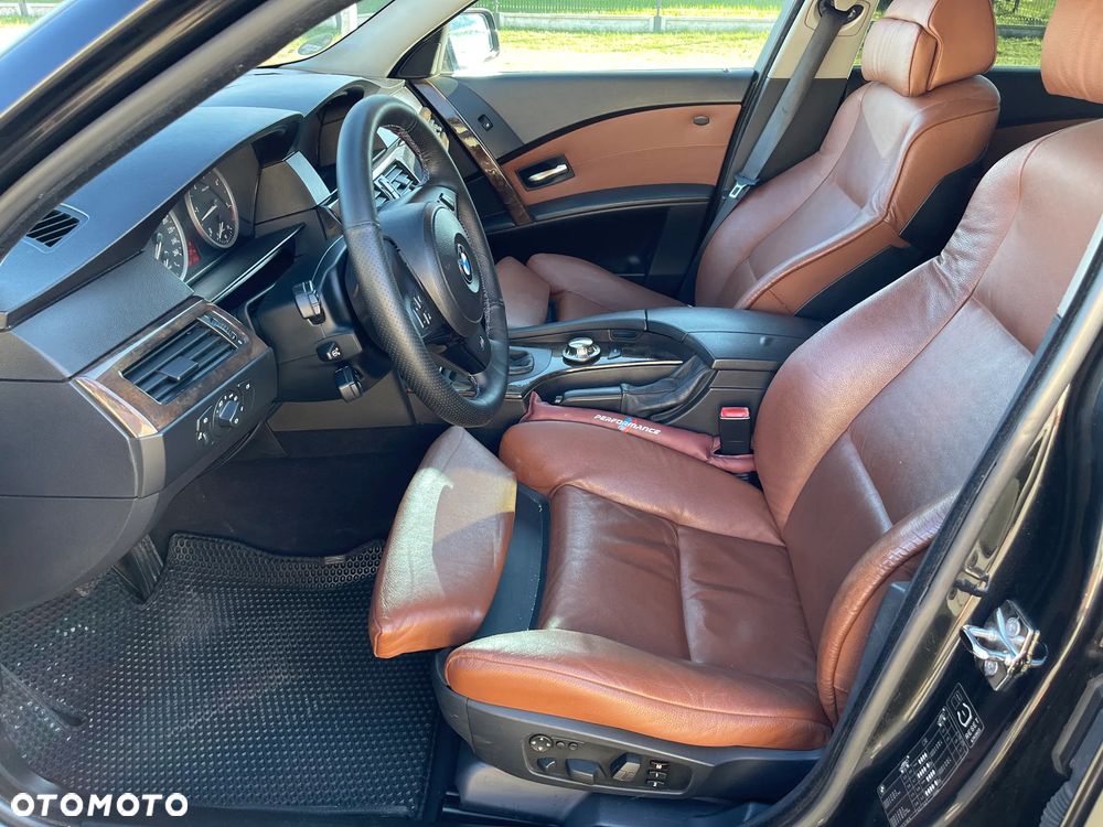 BMW Seria 5 530d - 34