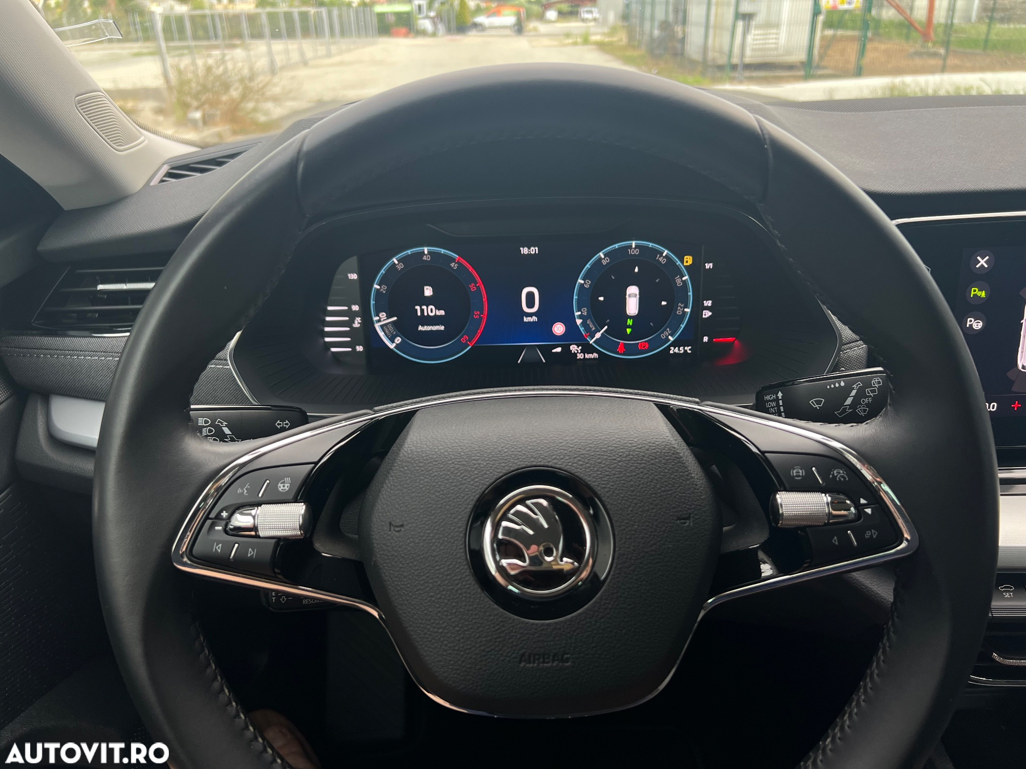 Skoda Octavia Combi 2.0 TDI Style - 33