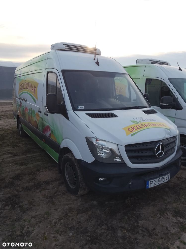 Mercedes-Benz Sprinter - 10