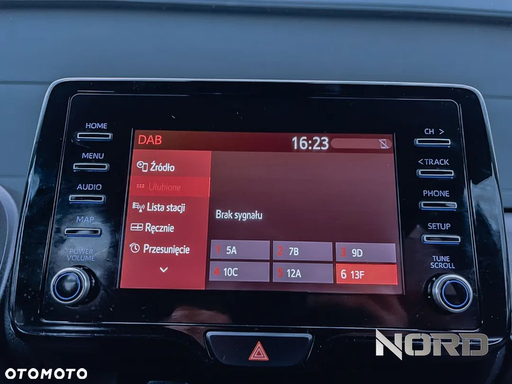 Toyota Yaris Hybrid 1.5 Active - 27