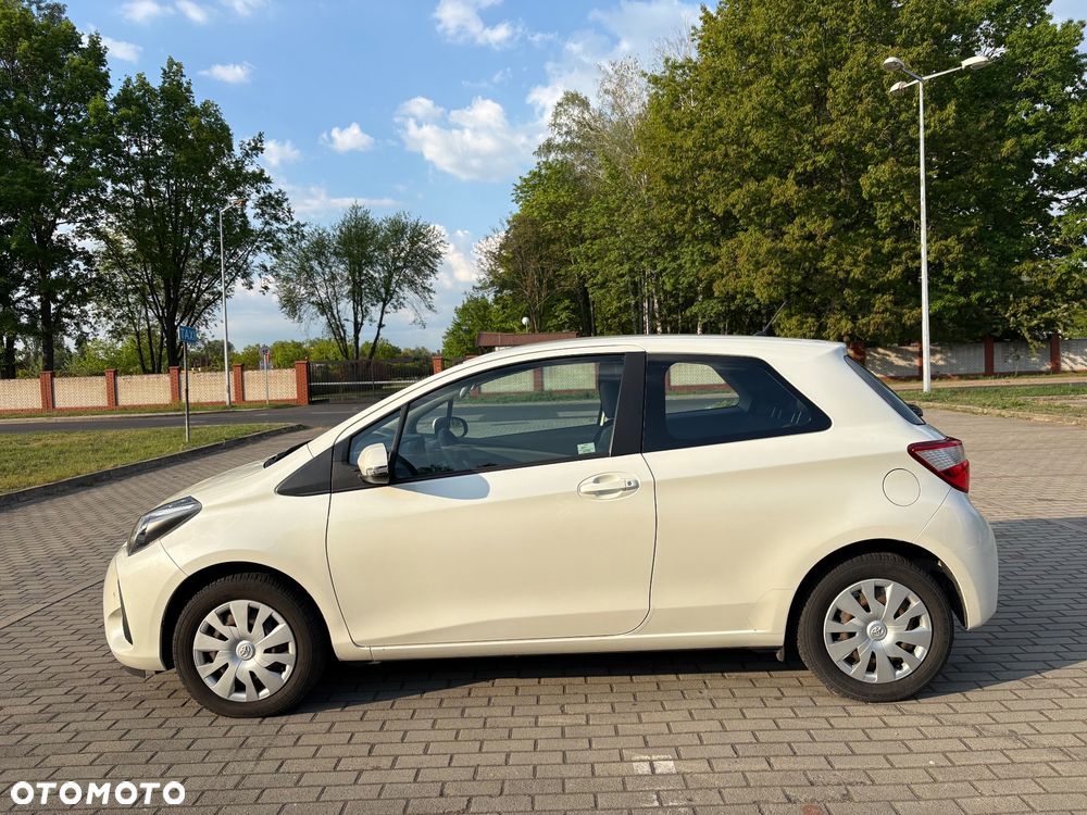 Toyota Yaris 1.5 Active - 2