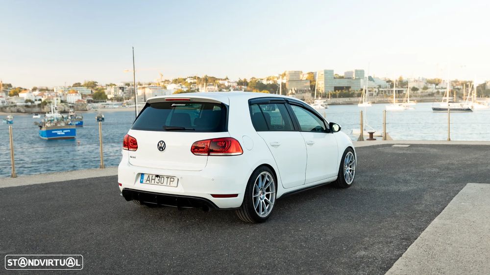 VW Golf 2.0 GTI DSG - 2