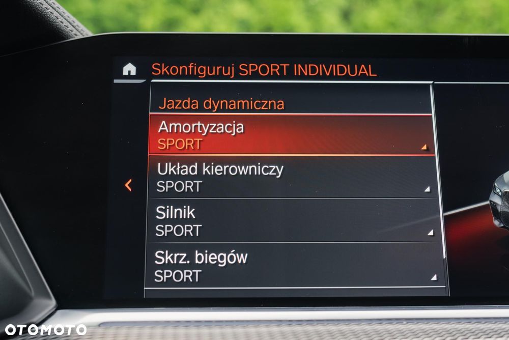 BMW X5 M50i - 24
