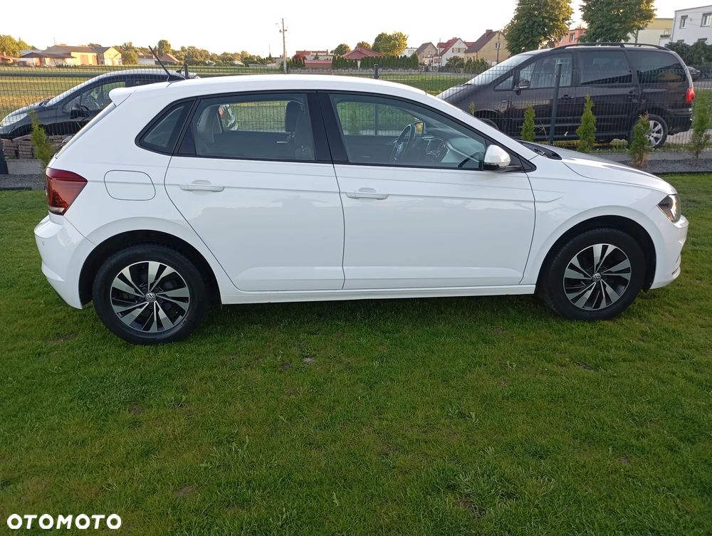 Volkswagen Polo - 12