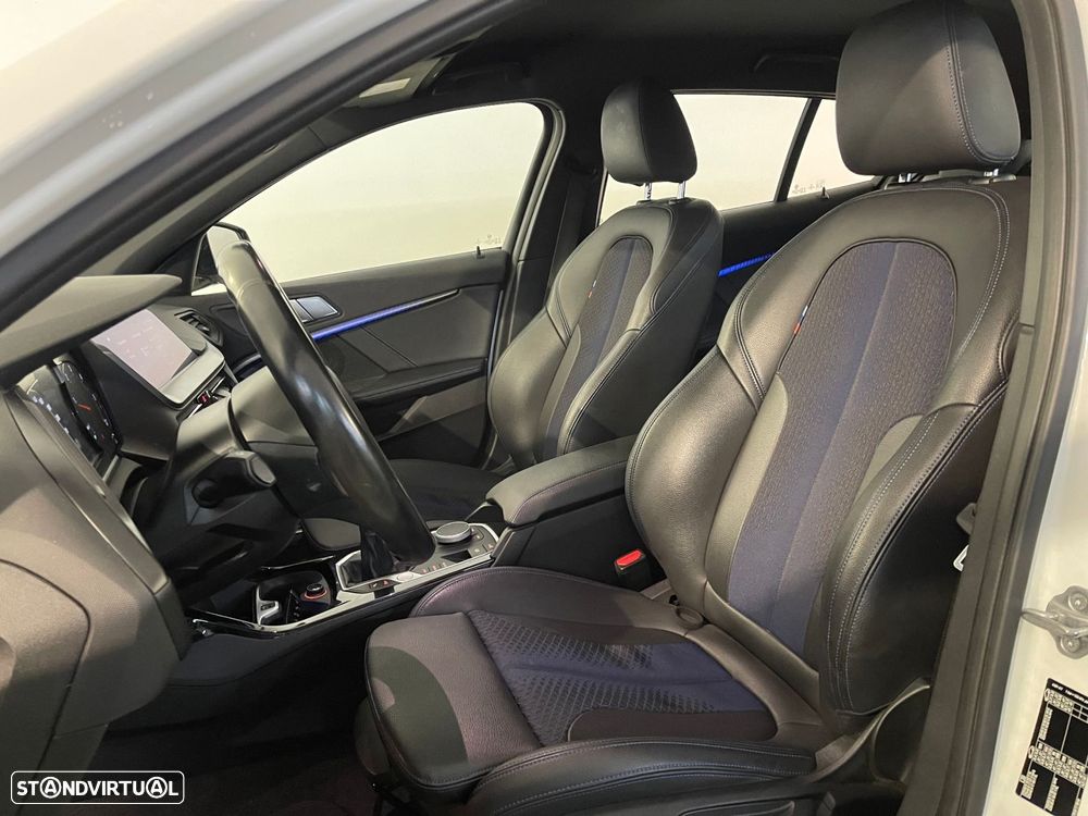 BMW 116 d Pack Desportivo M - 12
