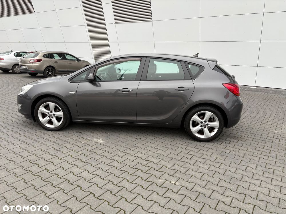 Opel Astra 1.6 Edition - 8