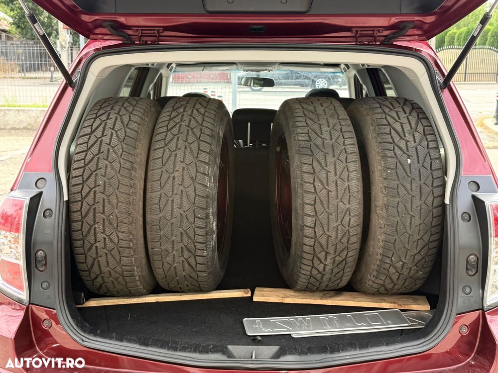 Subaru Forester 2.0D 5T - 33