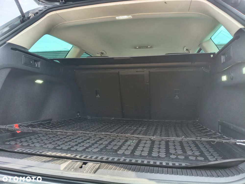 Volkswagen Passat 2.0 TDI BMT Highline - 8