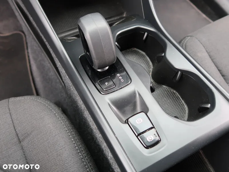 Volvo XC 40 B3 Core - 19