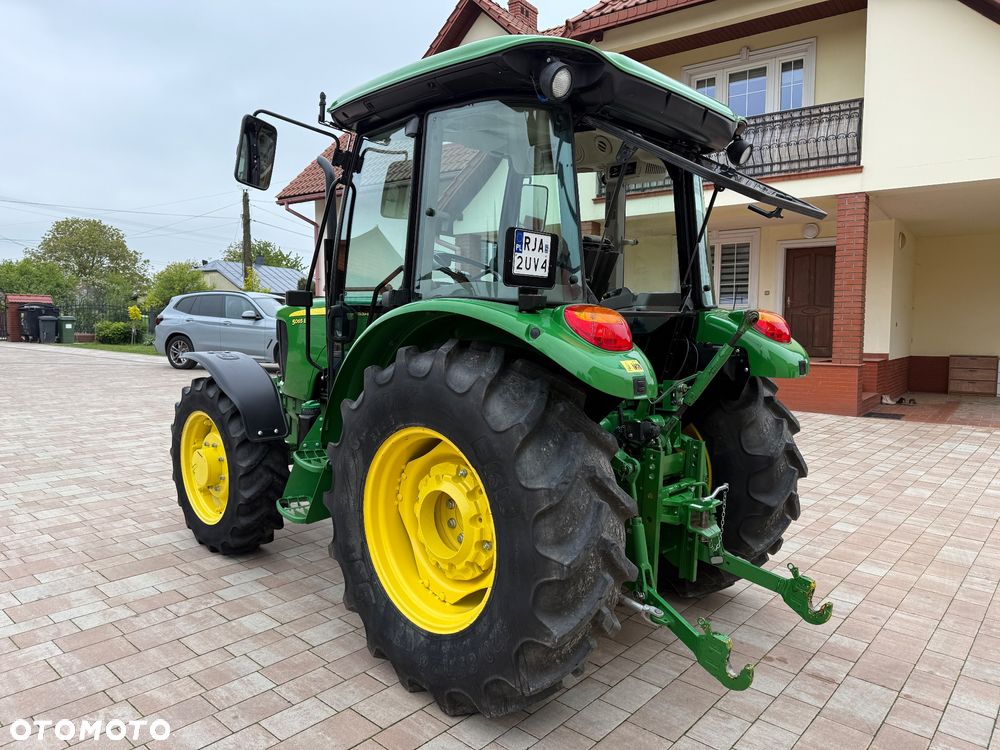 John Deere 5065 E - 4
